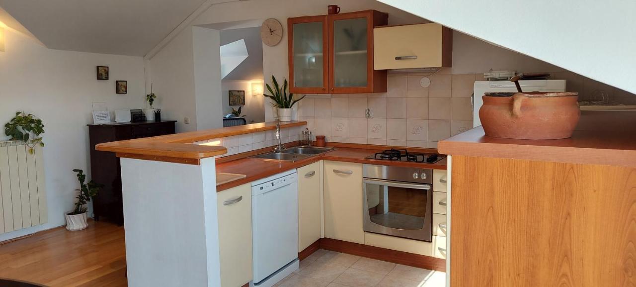 Apartment Sunce Kaštela Zewnętrze zdjęcie