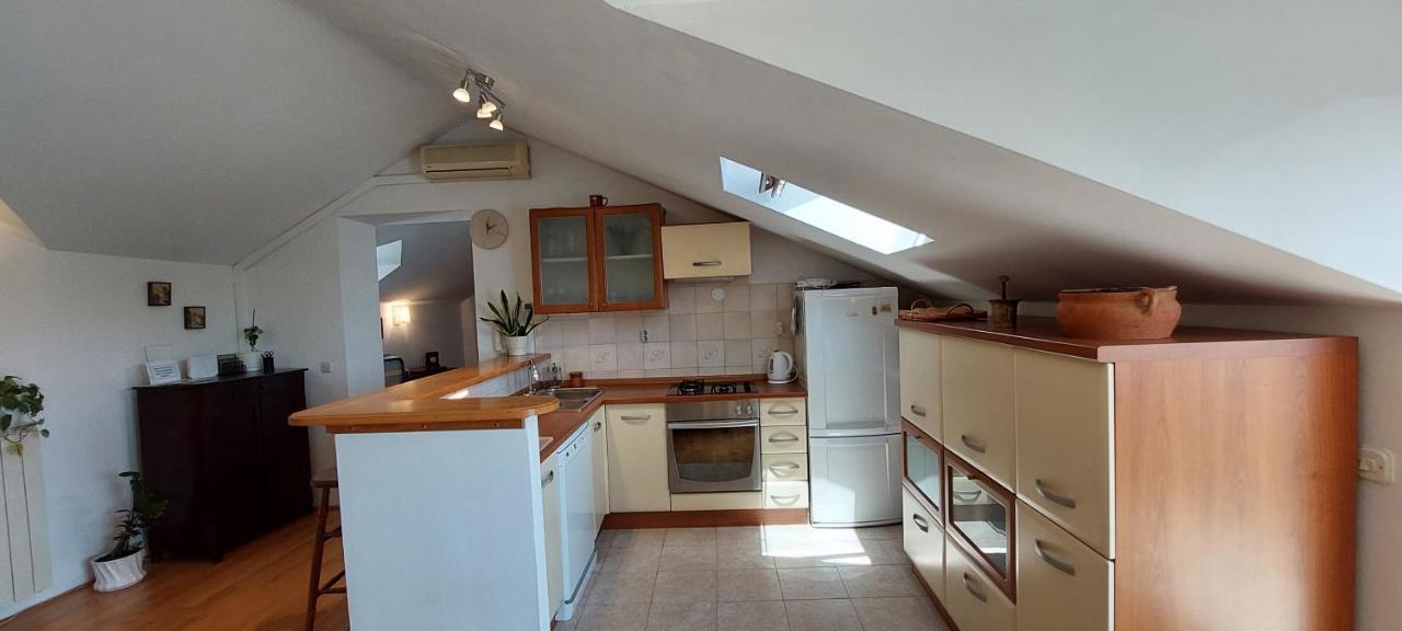 Apartment Sunce Kaštela Zewnętrze zdjęcie